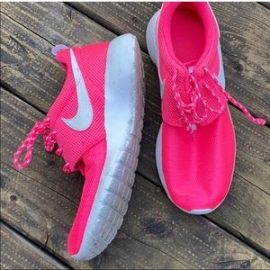 Neon Pink Nike Roche Runners